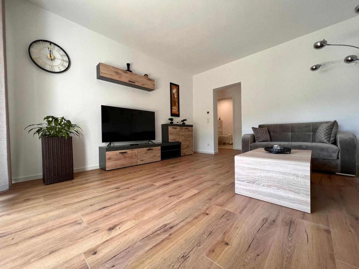 Idyllische Ferienwohnung Mit Balkon & Ausblick Arzbach エクステリア 写真