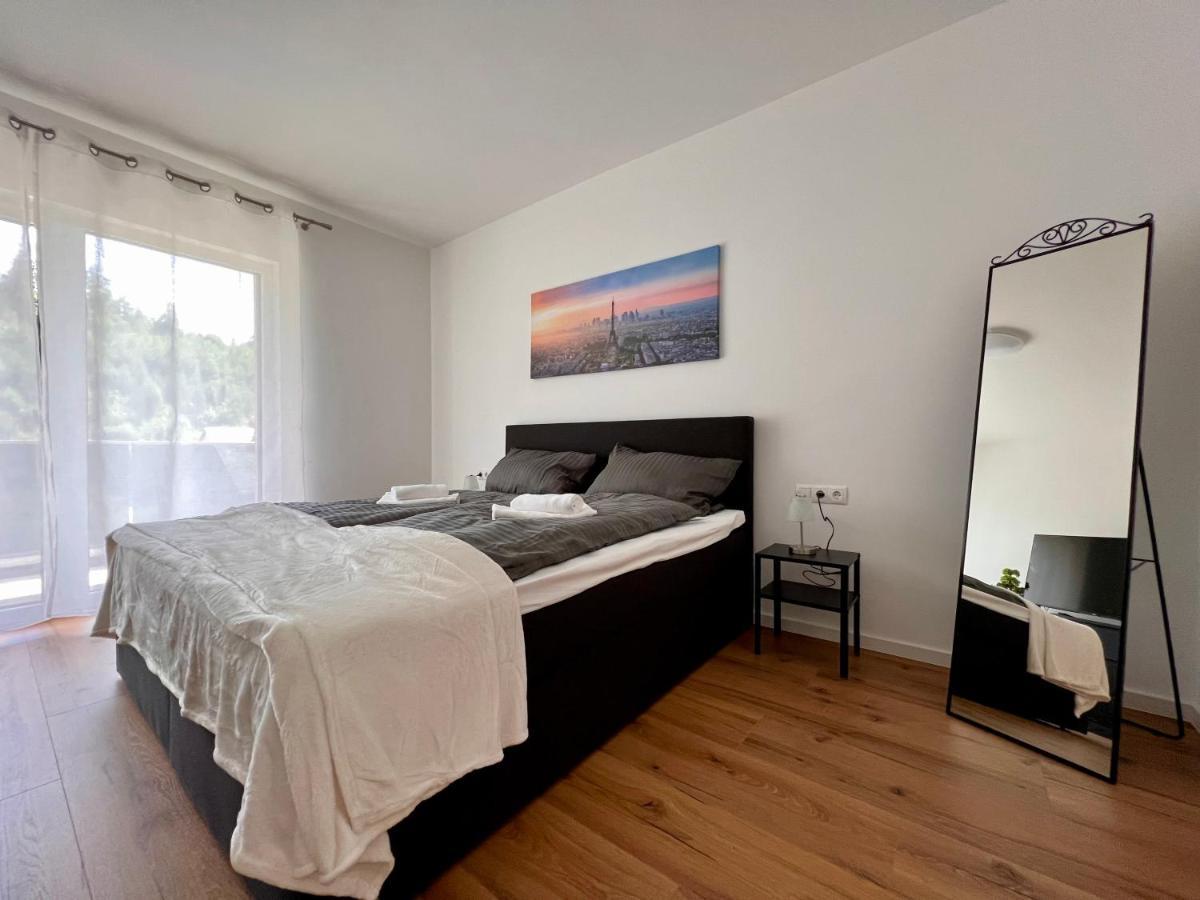 Idyllische Ferienwohnung Mit Balkon & Ausblick Arzbach エクステリア 写真
